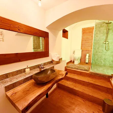 Bed & Breakfast Statek 3*
