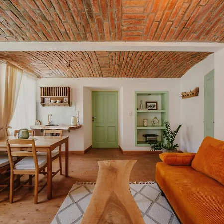 Bed & Breakfast Statek Pazderna